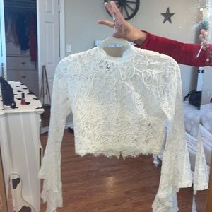 white forever 21 embroidered blouse